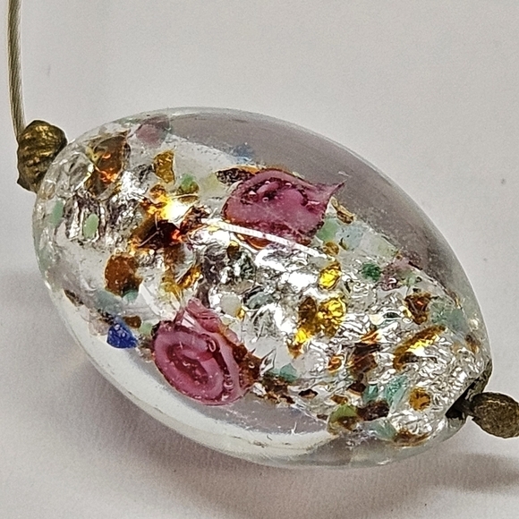 VINTAGE Dainty 14/20 14KT Gold-Filled Glass Floral Lampwork Bead Necklace - Picture 2 of 7